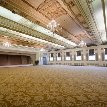 Sentinel Hotel-3